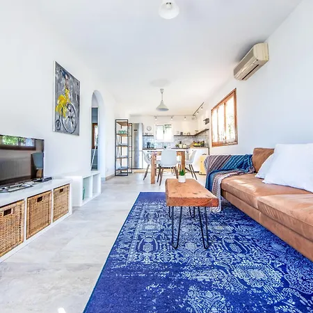 La Unica By Interhome * Creixell